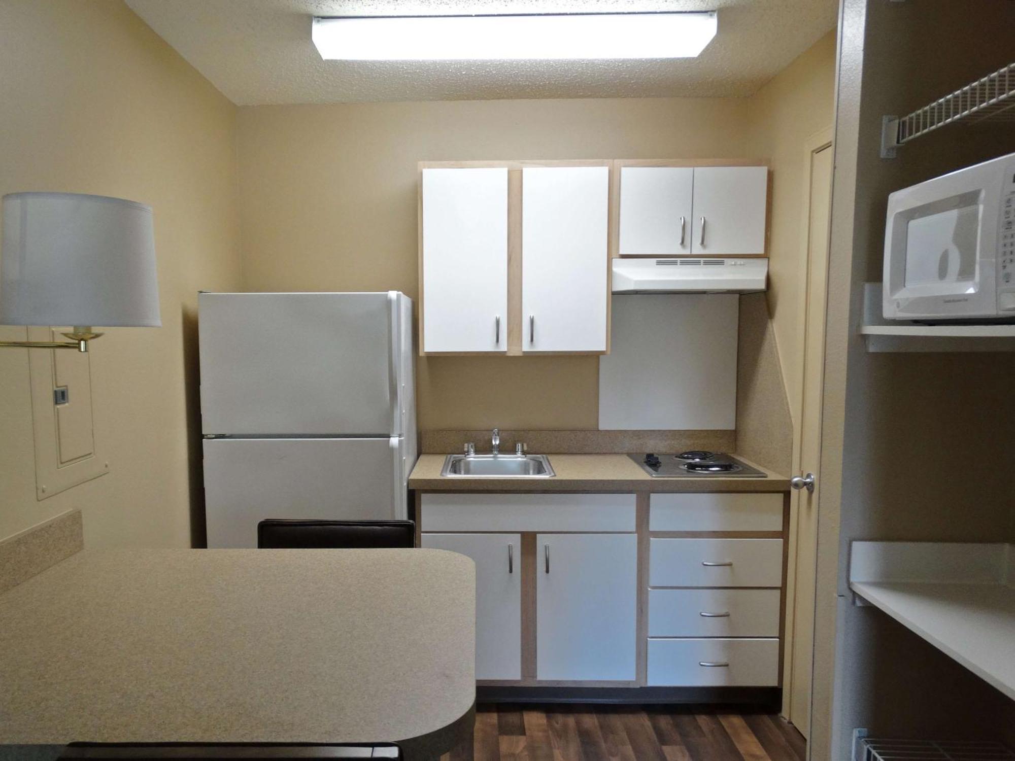 Extended Stay America Suites - San Antonio - Airport Ngoại thất bức ảnh